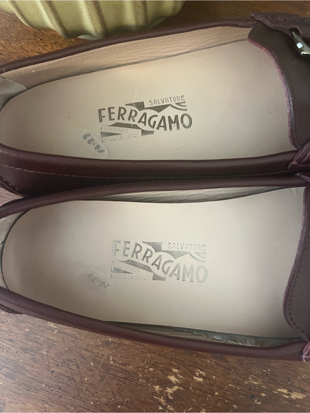 Salvatore Ferragamo Burgundy Leather "Saba" Gancini Loafers 8.5 - Picture 5 of 9